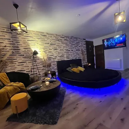 Casa Luxe Et Detente : Privatif Et Terrasse Apartamento Angers